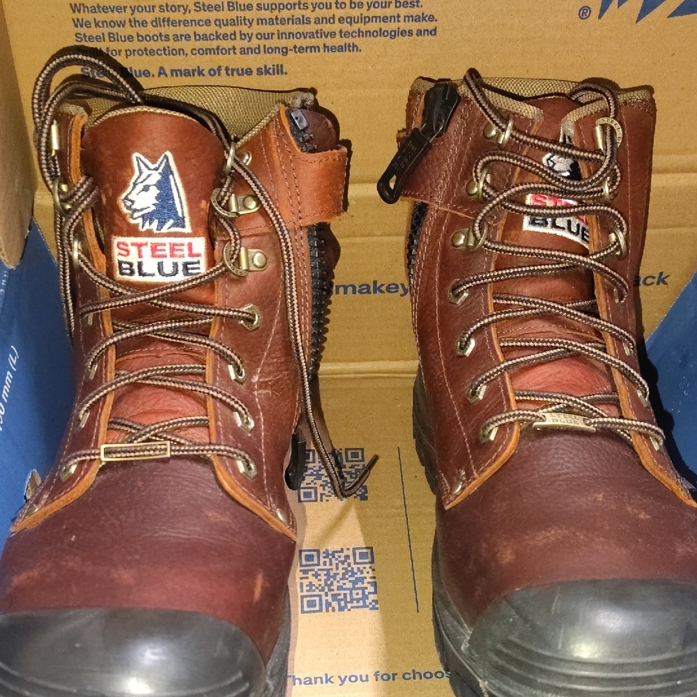 Work Boots - Picture 2 of 4